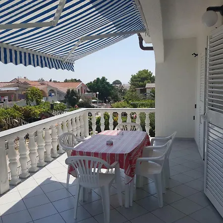 Apartment Miklic *
